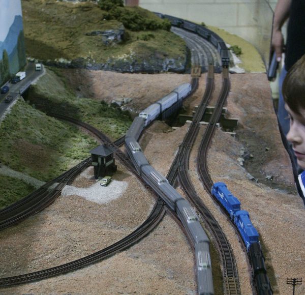 trains running on module
